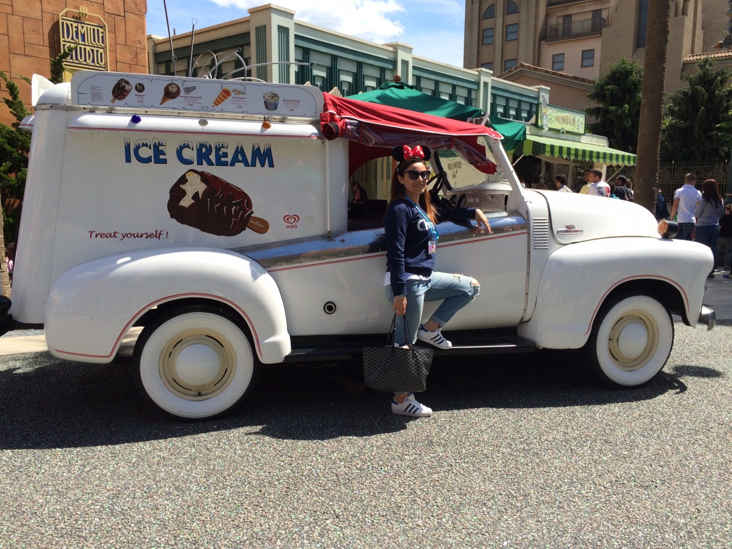 disneyland-paris-frozen-summer-2015-valentina-coco-fashion-blogger