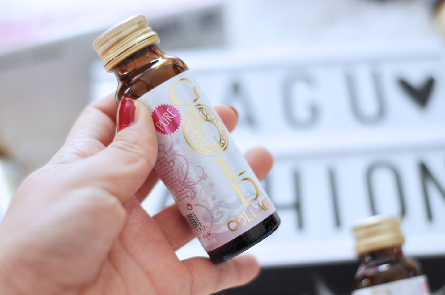 Pure-Gold-Collagen-che-si-beve-beauty-anti-età-valentina-coco-fashion-blogger