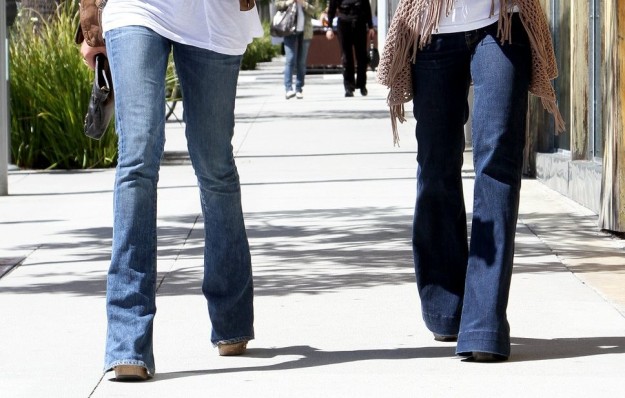 pantaloni-zampa-tendenza-2016-street-style-valentina-coco-fashion-blogger-zagufashion-come-abbinare-pantaloni-a-zampa