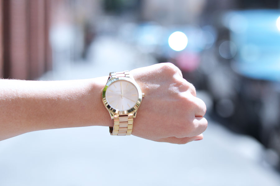 outfit-sarenza-shoes-chanel-bag-street-style-camicia-bianca-valentina-coco-fashion-blogger-michael-kors-watch