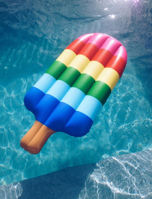 gonfiabili-da-spiaggia-unicorno-fenicottero-piscina-valentina-coco-summer-2016-fashion-blogger