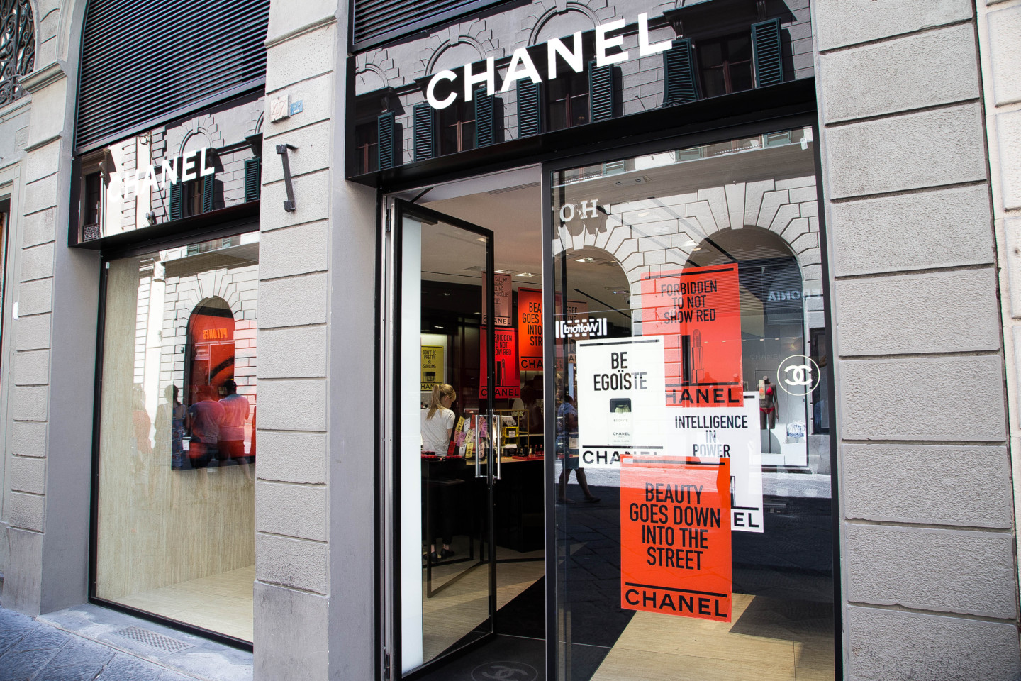 Chanel-Le-Rouge-Collection-n1-by-Lucia-Pica-firenze-valentina-coco-influencer